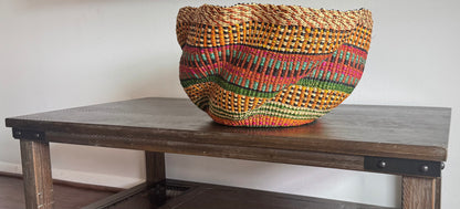 Pakurigo Wave Décor Basket

The Baba Tree Collection
A Curated Artisan Reserve by Akua’s Corner